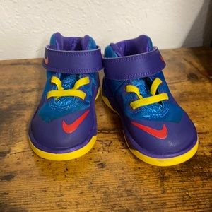 Nike toddler 5c high top